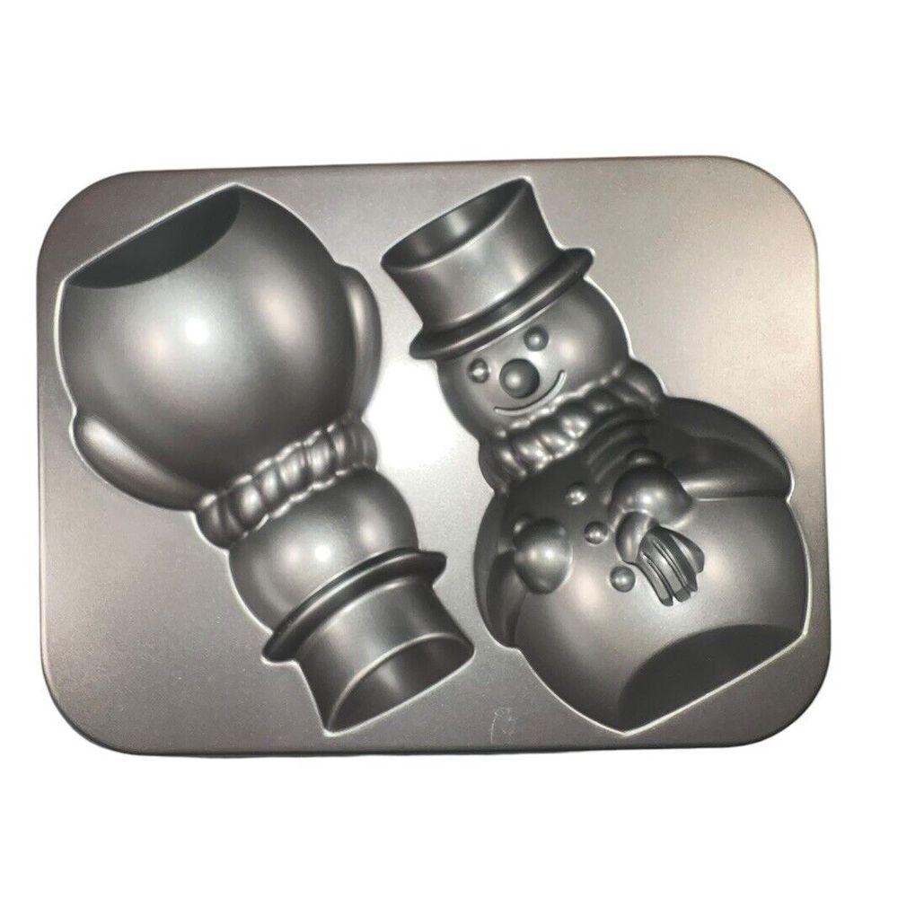 Crate & Barrel Cake Pan Holiday Snowmen Christmas Retired New Heavy‎ Non Stick